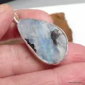 Pendentif Pierre de Lune turquoise et Tourmaline - Bijoux en Pierre de lune