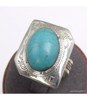 Bague Touareg en turquoise et argent, artisanale et authentique.