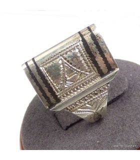 Bague Touareg en argent 925, triangulaire, taille 57.