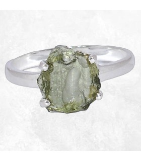 Bague en argent 925 avec moldavite brute, taille 52.
