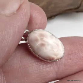 Pendentif Natrolite rose authentique - Forme ovale - BIjoux en Natrolite