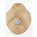 Pendentif Onyx bleu à bandes forme carrée - Pendentifs pierres naturelles