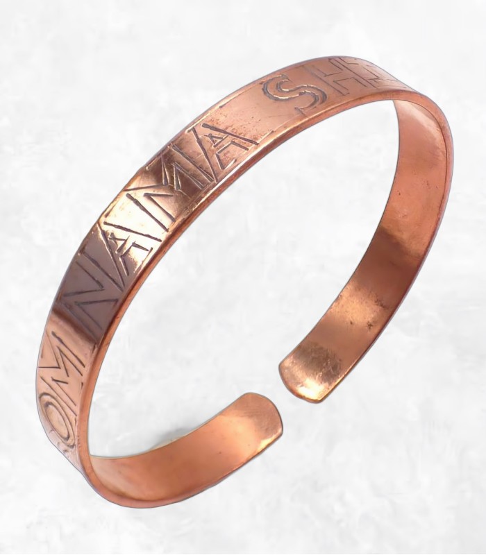 Bracelet tibétain en cuivre gravé, réglable, sans nickel.