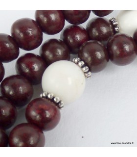Mala tibétain Bois de rose et corail – bijou spirituel du Népal