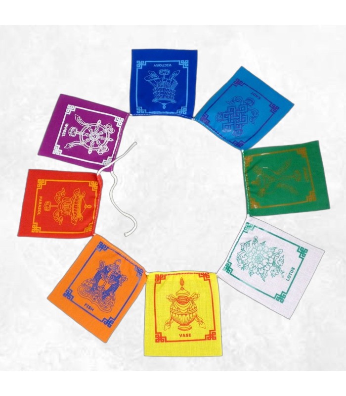 8 drapeaux tibétains en coton porte-bonheur.