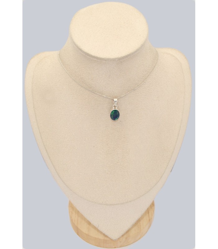 Pendentif opale noire du Chili reflets vert intense pierre authentique