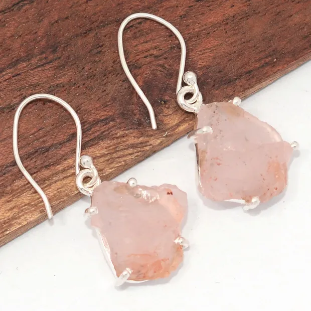 Boucles d'oreilles quartz rose brut forme libre - Bijoux Pierres Naturelles