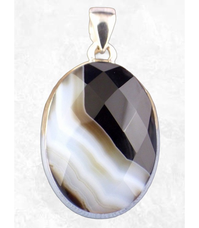 Pendentif Agate noire ovale facettée – Argent 925 certifié