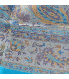 Châle bio réversible – Confort sain et teintes bleu turquoise