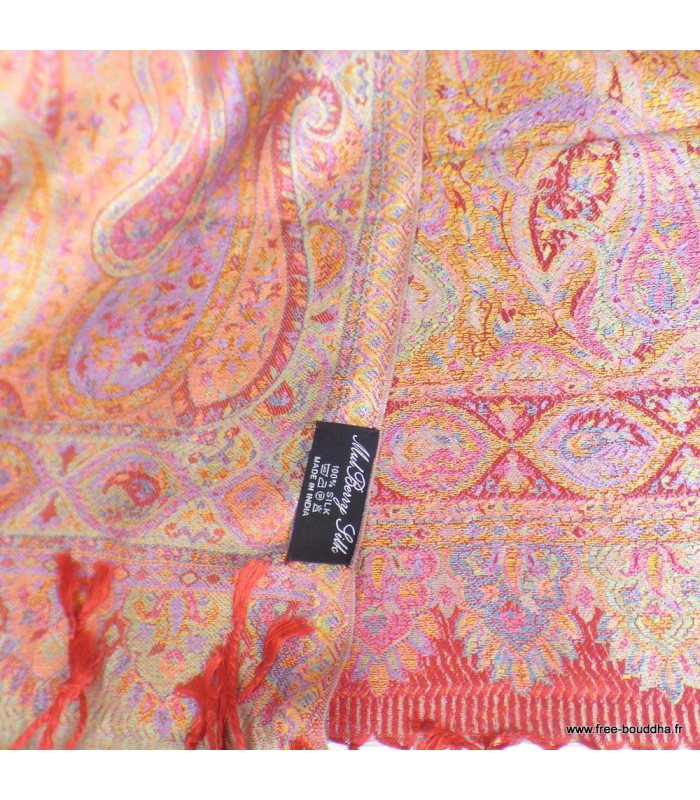 Étole en soie rouge multicolore – Artisanat, reflets moirés et douceur
