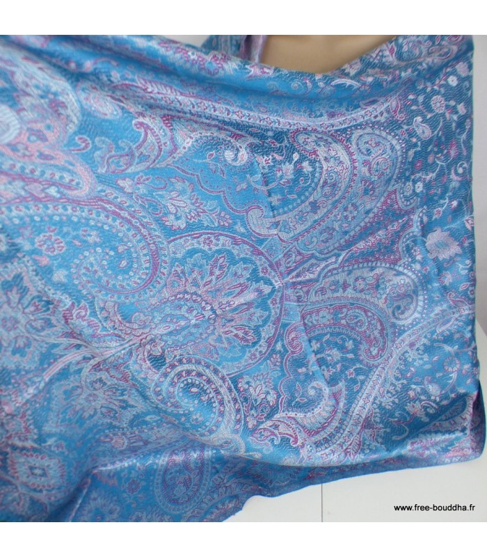 Pashmina femme en soie bleu framboise – Motifs cachemire et reflets moirés