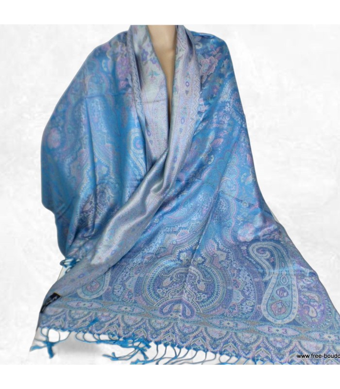 Pashmina chaud en soie bleu mauve – Motifs cachemire et reflets moirés