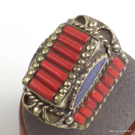 Grosse bague Tibétaine traditionnelle Corail Taille 61 - Bagues tibétaines bouddhistes