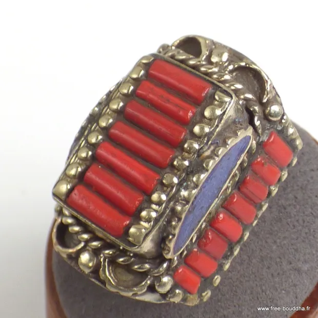 Grosse bague Tibétaine traditionnelle Corail Taille 61 - Bagues tibétaines bouddhistes