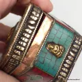Boîte à bijoux tibétaine Mahakala pierres naturelles - Artisanat tibétain bouddhiste