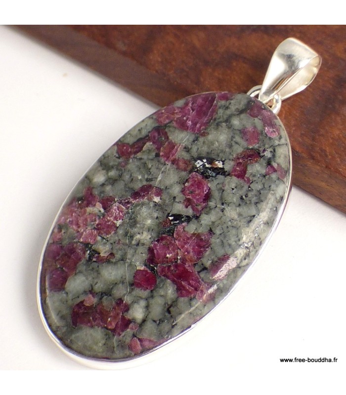 Pendentif Eudialyte Véritable – Bijou argent 925 poinçonné
