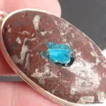 Pendentif Cavansite sur roche-mère - Pendentifs pierres naturelles