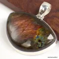 Gros pendentif Labradorite violette semi-rond - Pendentifs pierres naturelles
