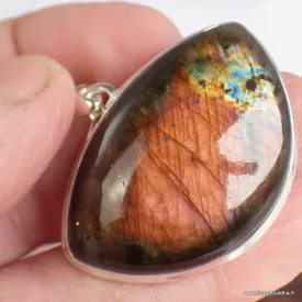 Gros pendentif Labradorite violette semi-rond - Pendentifs pierres naturelles