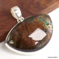 Gros pendentif Labradorite violette semi-rond - Pendentifs pierres naturelles