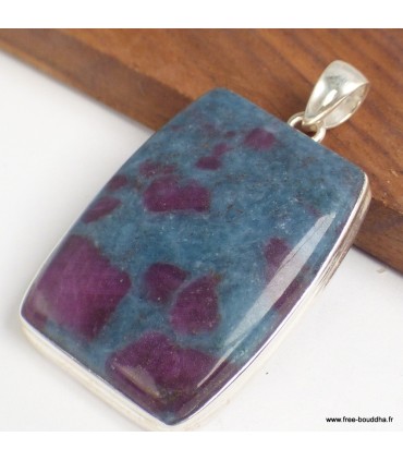 Pendentif Rubis sur Cyanite argent 925 authentique