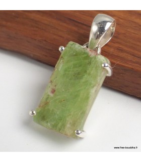 Pendentif Cyanite verte brute serti griffes argent 925, bijou certifié