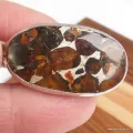 Gros Pendentif Authentique Pallasite forme ovale - Bijoux en Pallasite