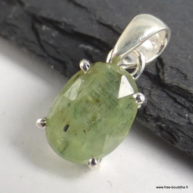 Pendentif Cyanite verte facettée - Bijoux en Cyanite