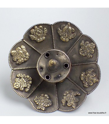 Brûleur d'encens tibétain en métal avec signes auspiceux.