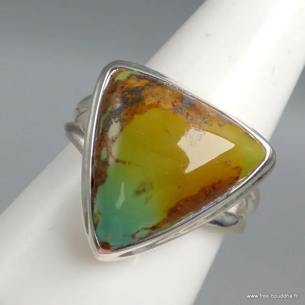 Bague Turquoise américaine numéro 8 triangulaire taille 62 - Bagues pierres naturelles