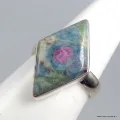 Bague goutte Rubis sur Fuchsite losange taille 55/56 - Bijoux en Rubis sur Fuchsite