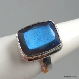Bague Labradorite bleue facettée rectangulaire T 56 - Bijoux en Labradorite Bleue