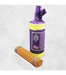 Encens tibétain au Palo Santo purification Népal