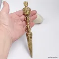 Phurba tibétain et Dorjé en laiton 20 cm, Népal - Phurba tibétain, dague magique