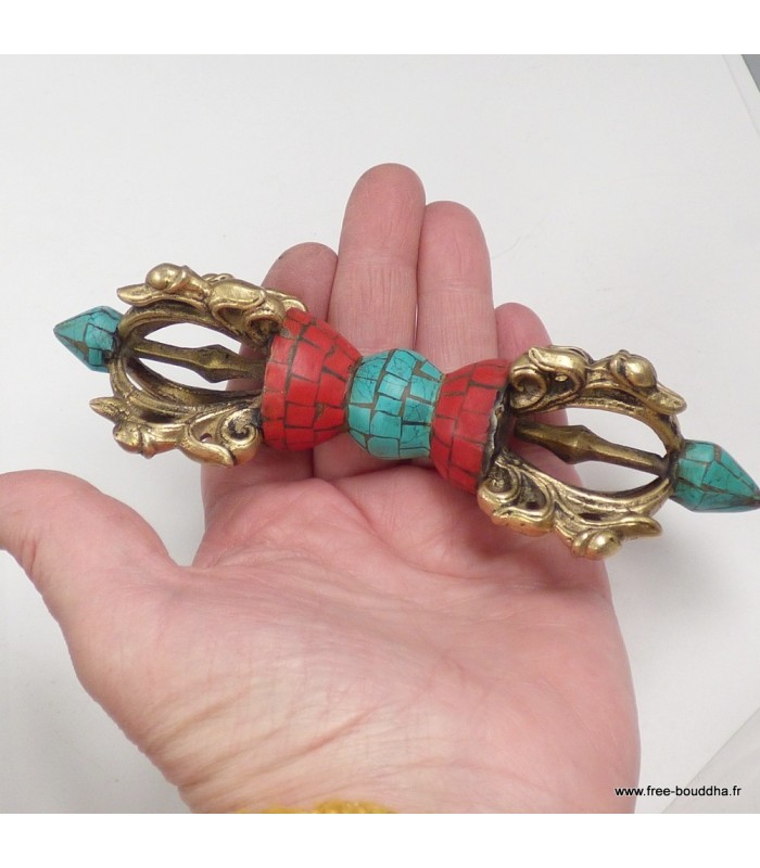 Dorjé vajra tibétain 15 cm en laiton, pierres naturelles turquoise