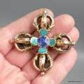 Double dorjé bouddhiste coloré, vajra de voyage 4 branches - Dordjé, double dorjé (sans cloche)