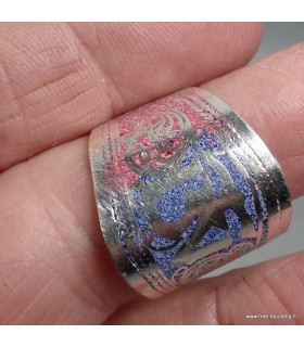 Bague tibétaine authentique tricolore Om tibétain artisanale