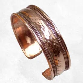Bracelet en cuivre martelé fabriqué au Népal - Bracelets tibétains bouddhistes
