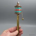 Roue de prières bouddhiste à main 17 cm métal et pierres - Moulins à Prières tibétains