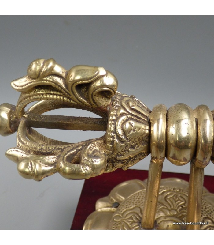 Dorjé tibétain laiton massif pour offrande, objet rituel socle bois