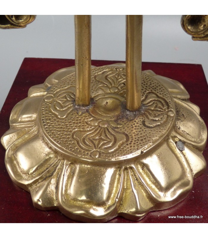 Dorjé tibétain laiton massif pour offrande, objet rituel socle bois