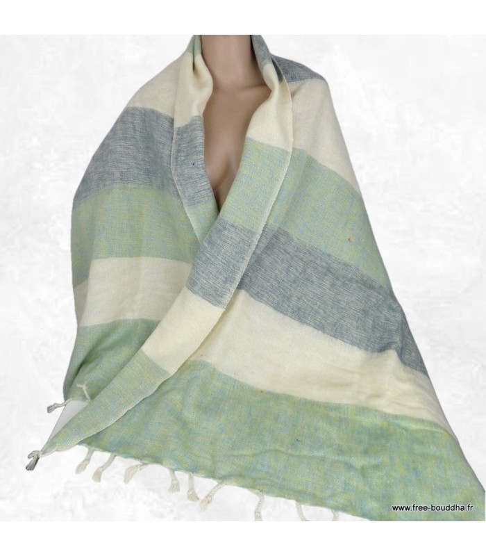 Châle en laine de yack doux et chaud pour l’hiver, fait au Népal