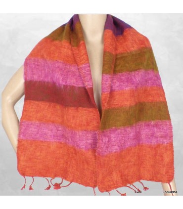 Écharpe en laine orange kaki, fabriquée main au Népal.