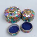 Boîte à bijoux artisanale du Népal – Métal et pierres multicolores
