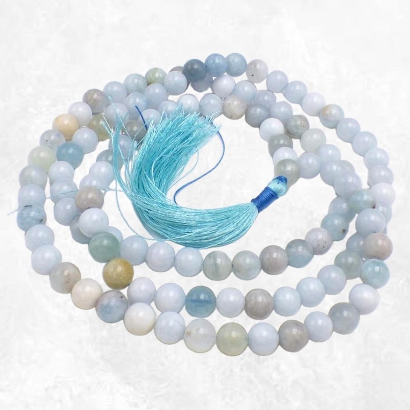 Mala tibétain en aigue-marine, collier bouddhiste 108 perles de 8 mm.