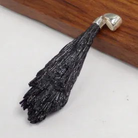 Pendentif en Cyanite Noire naturelle Brute argent 925 - Bijoux en Cyanite Noire
