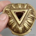 Phurba tibétain sur socle en laiton pour rituel bouddhiste - Objets rituels bouddhistes