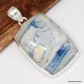Gros Pendentif Scheelite bleue naturelle rectangulaire - Bijoux en Scheelite