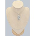 Pendentif Scheelite bleue rectangulaire en argent 925 naturel