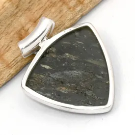 Pendentif Nuumite bleutée du Groënland et Moldavite - Pendentifs pierres naturelles